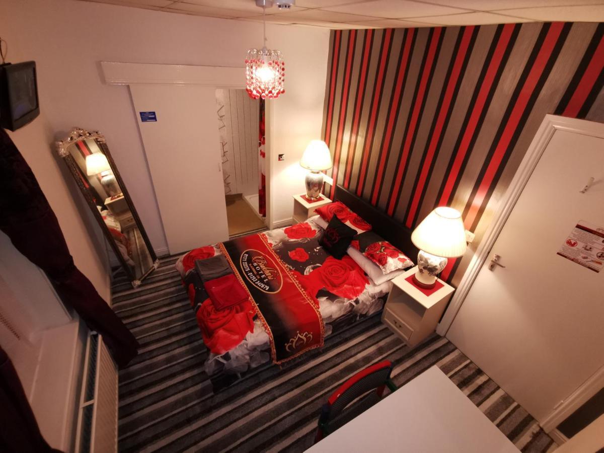Bukhari Hotel Μπλάκπουλ Εξωτερικό φωτογραφία